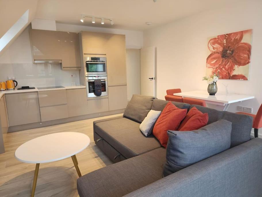 Paradigm Court, Brand New 1-Bedroom Flat Oxford Buitenkant foto